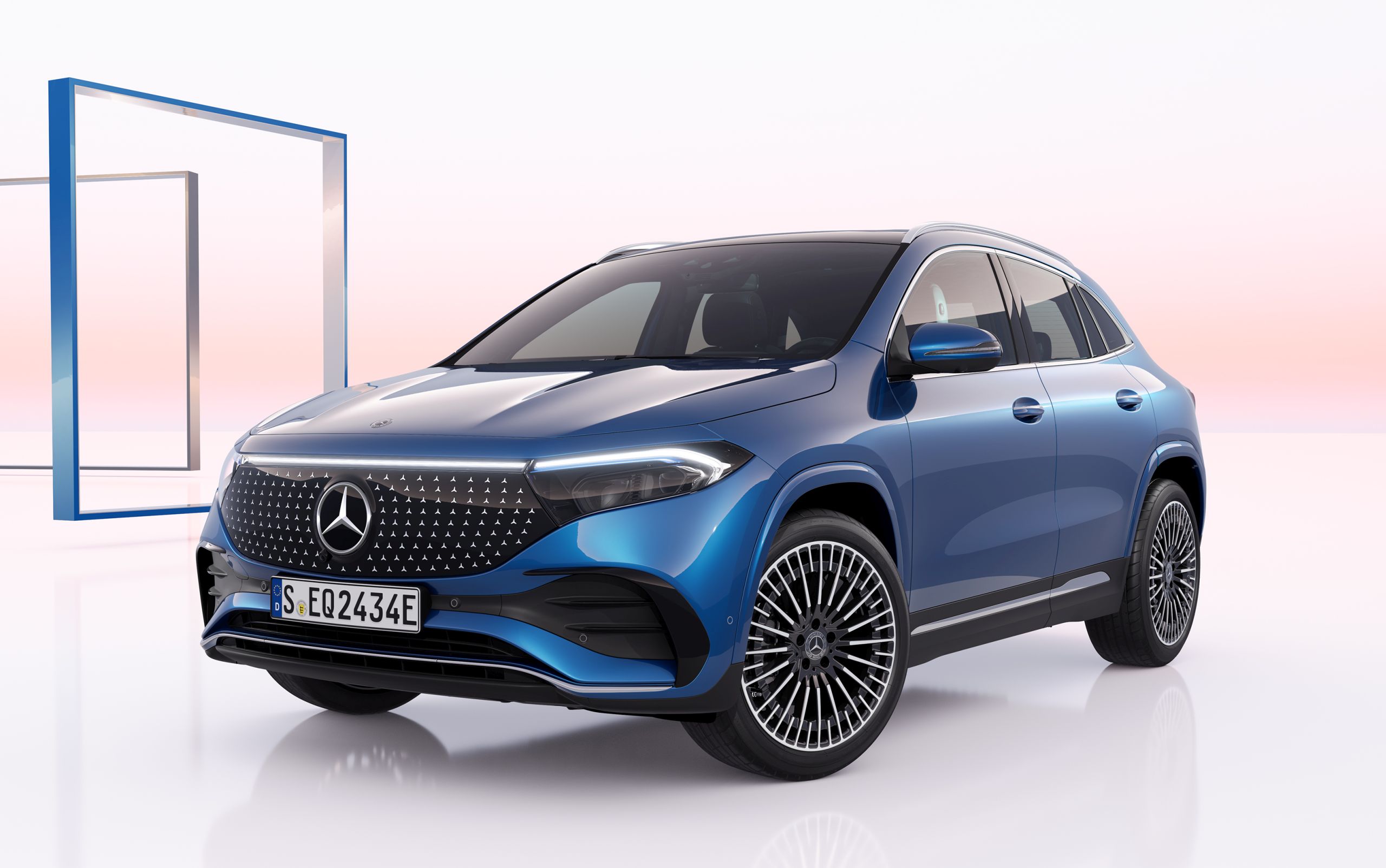 2024 Mercedes EQA 250 galeri görseli