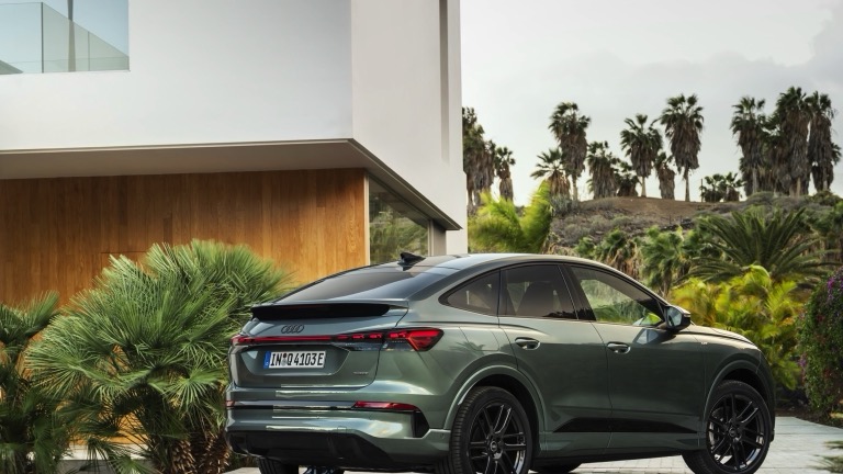 Audi Q4 Sportback e-tron quattro galeri görseli