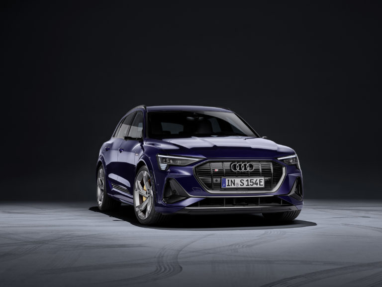 Audi Audi e-tron S 55 quattro