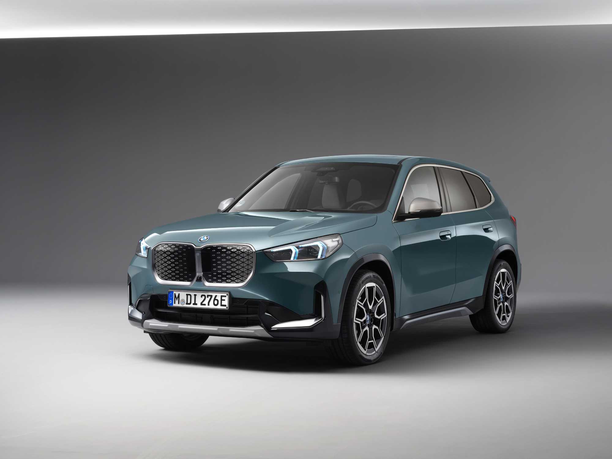 BMW iX1 eDrive20 galeri görseli