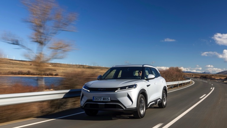BYD ATTO 2 51.1 kWh galeri görseli