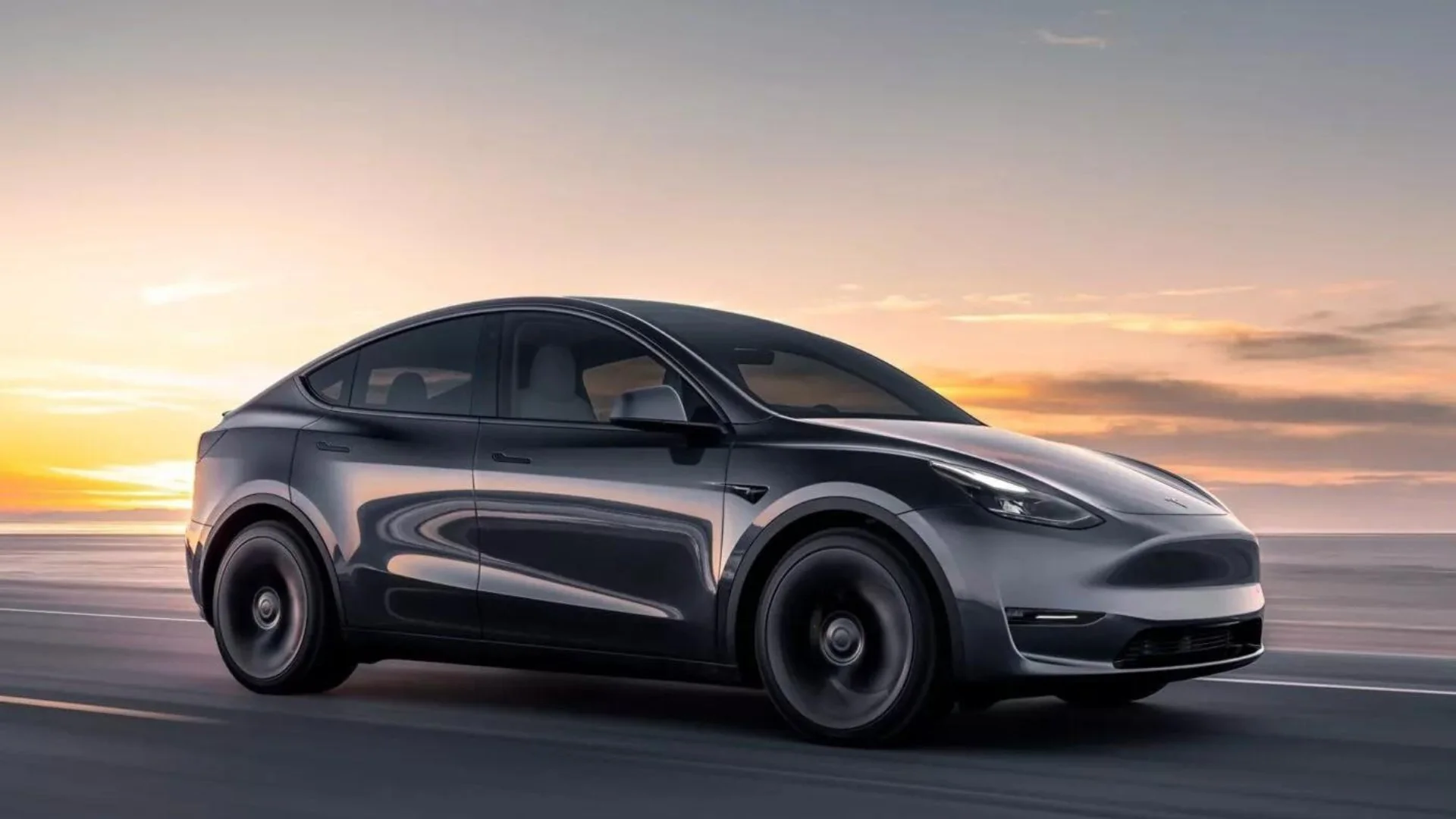 Tesla 2024 Tesla Model Y SR
