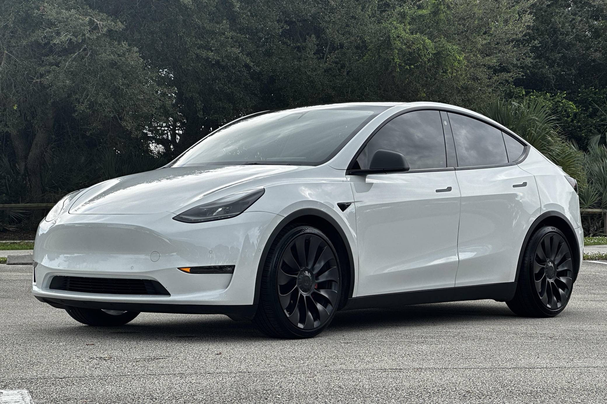 Tesla 2021 Tesla Model Y Performance