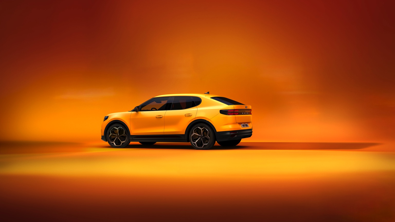 Ford Capri Standard Range RWD galeri görseli