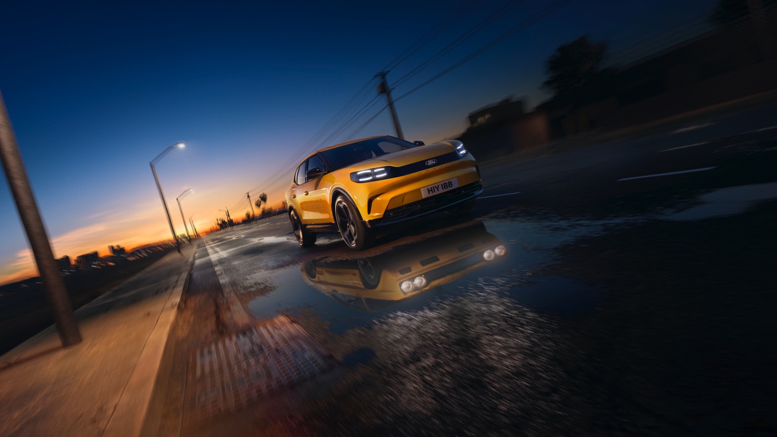 Ford Capri Standard Range RWD galeri görseli