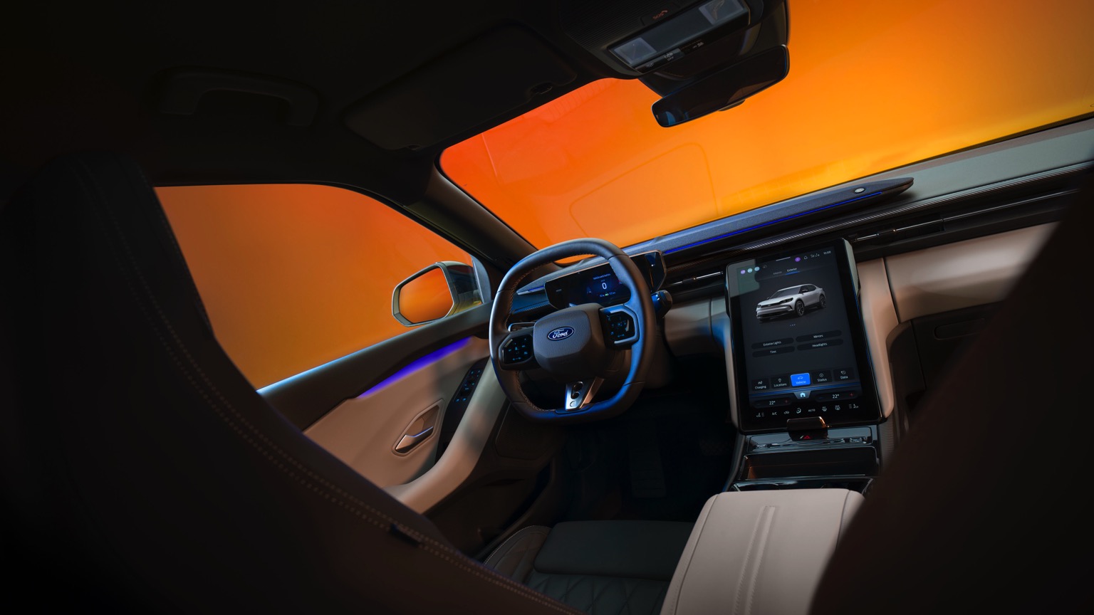 Ford Capri Standard Range RWD galeri görseli