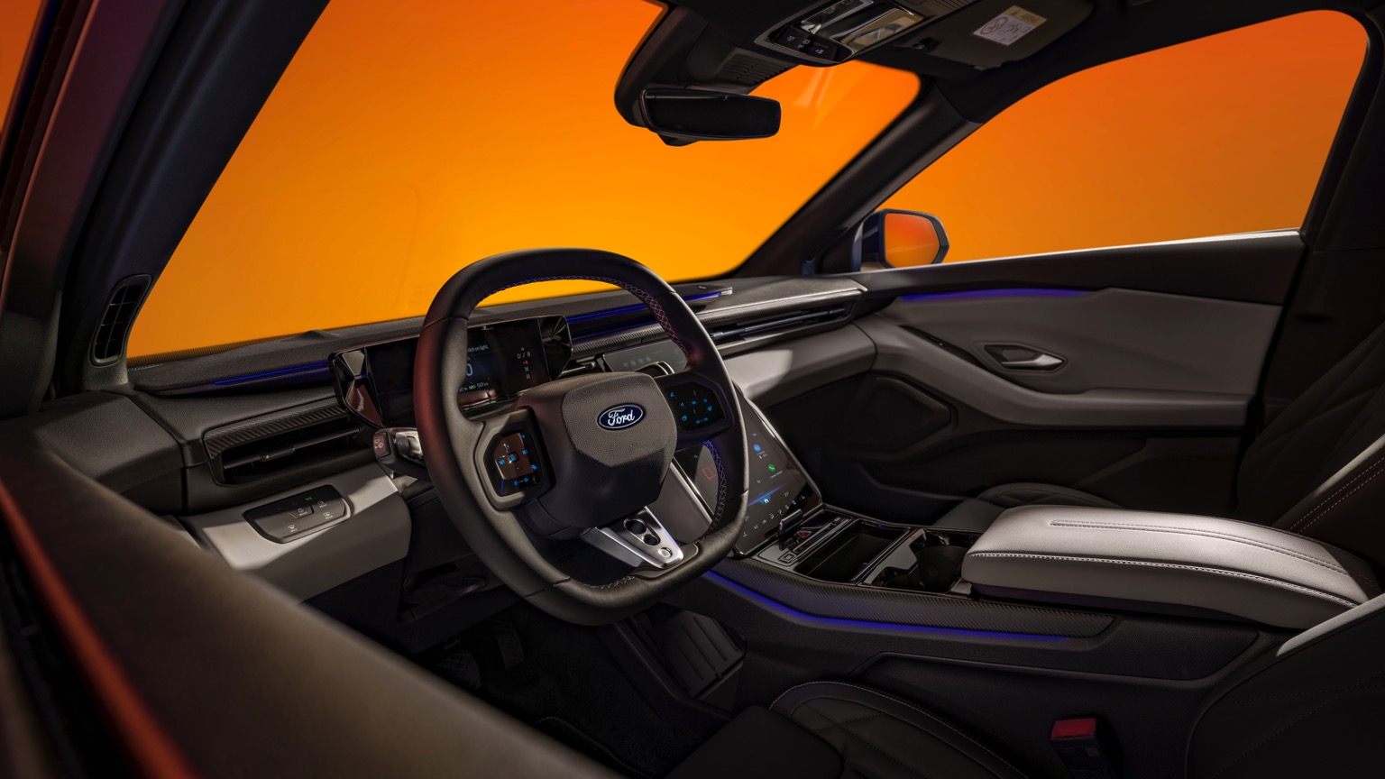 Ford Capri Standard Range RWD galeri görseli