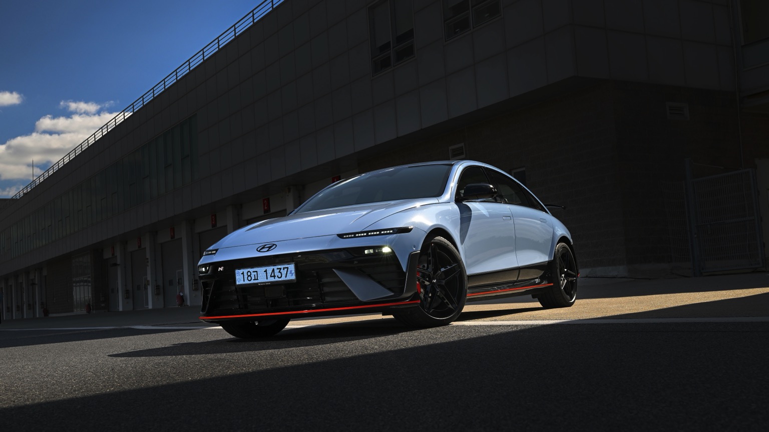Hyundai IONIQ 6 N galeri görseli