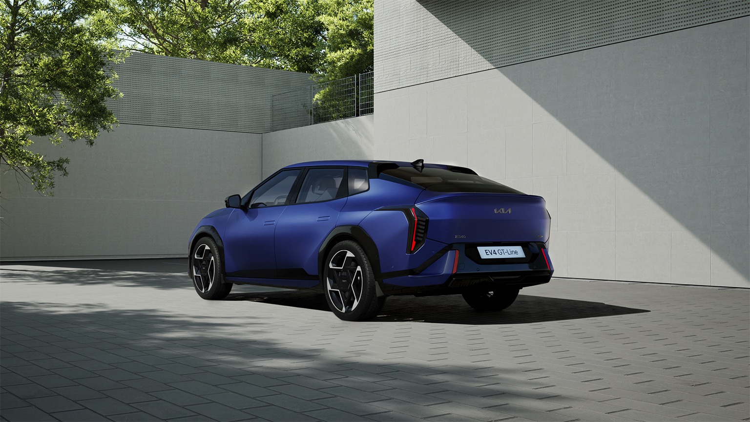 Kia EV4 Fastback 81.4 kWh galeri görseli