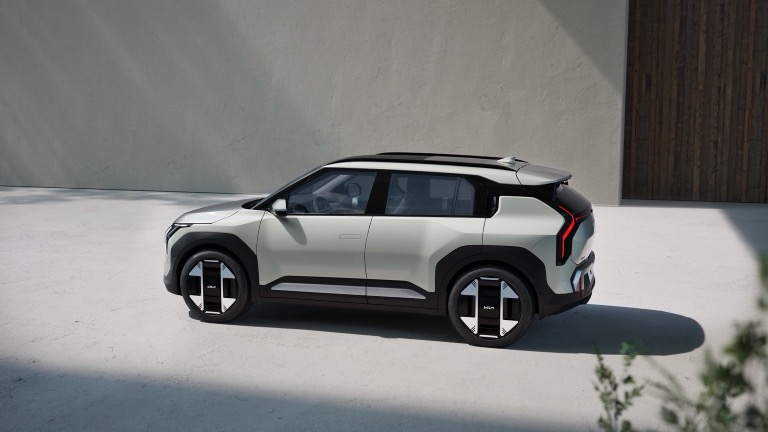 Kia EV3 Standard Range galeri görseli
