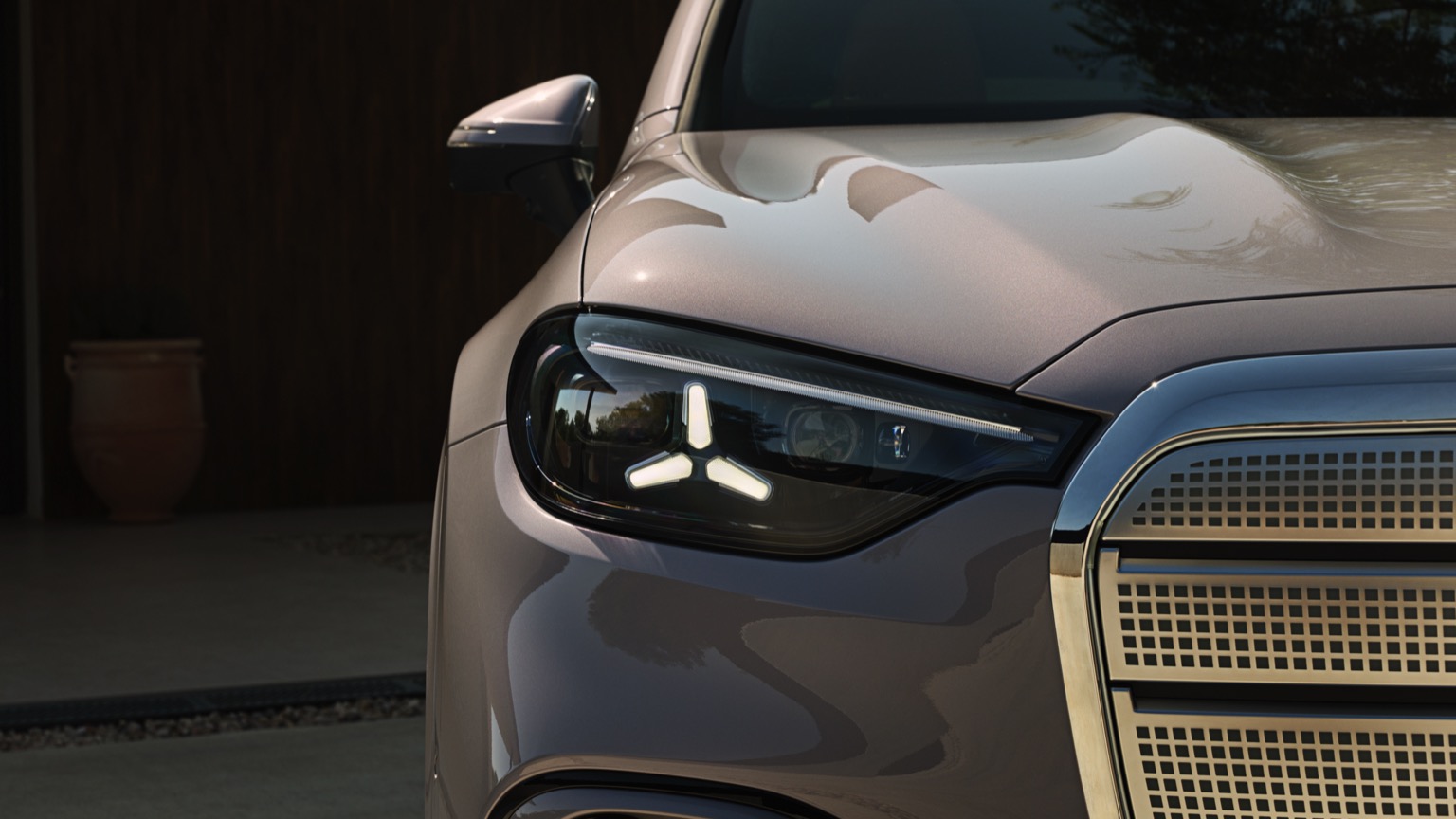 Mercedes-Benz GLC 400 4MATIC galeri görseli