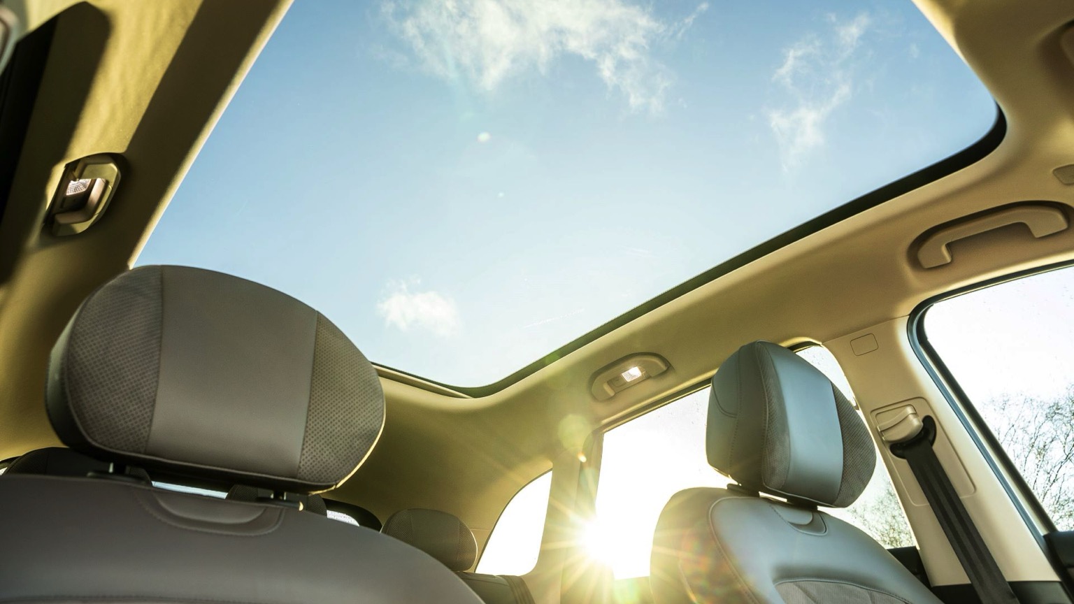 MG MGS6 EV Dual Motor 77 kWh galeri görseli