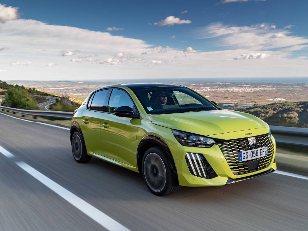 Peugeot e-208 galeri görseli