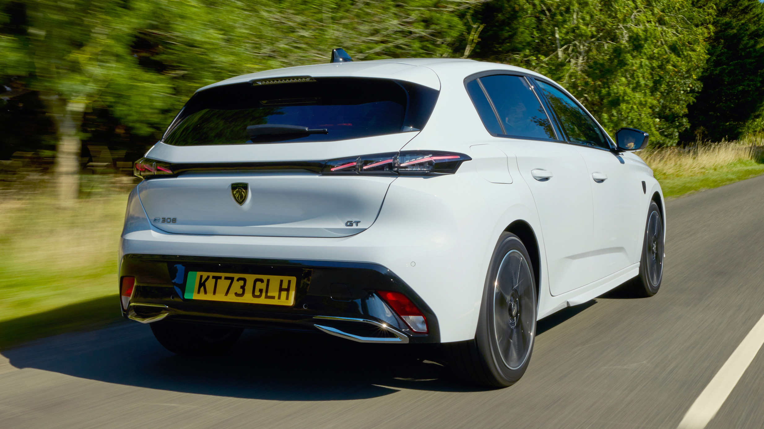 Peugeot E-308 galeri görseli