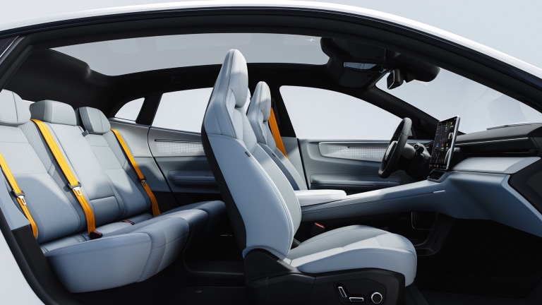 Polestar 4 Coupé Dual Motor galeri görseli