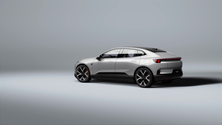 Polestar 4 Coupé Dual Motor galeri görseli