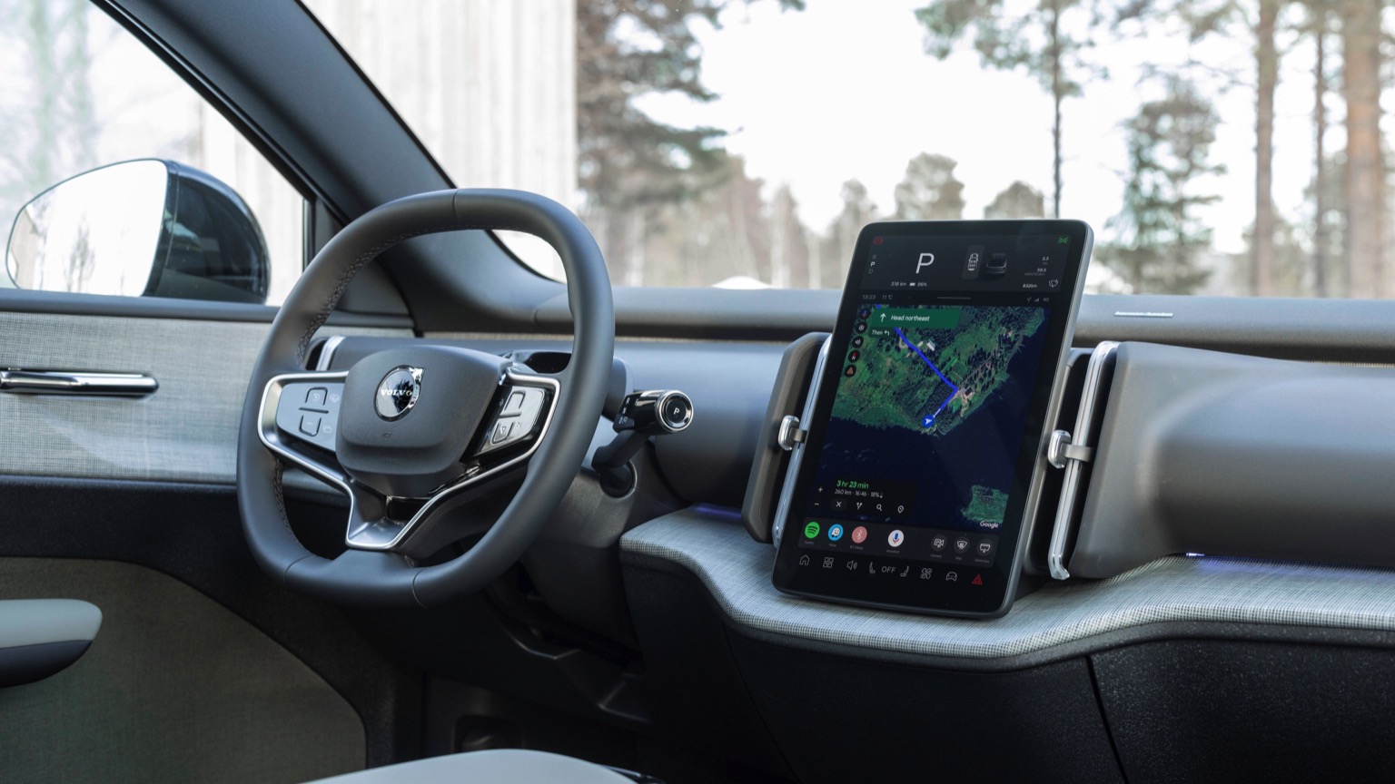 Volvo EX30 Cross Country P5 Long Range galeri görseli