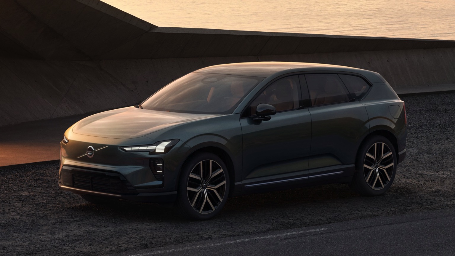 Volvo EX60 P12 AWD galeri görseli